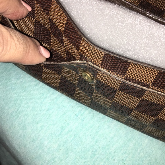 Louis Vuitton Ebene Wallet - Picture 9 of 10